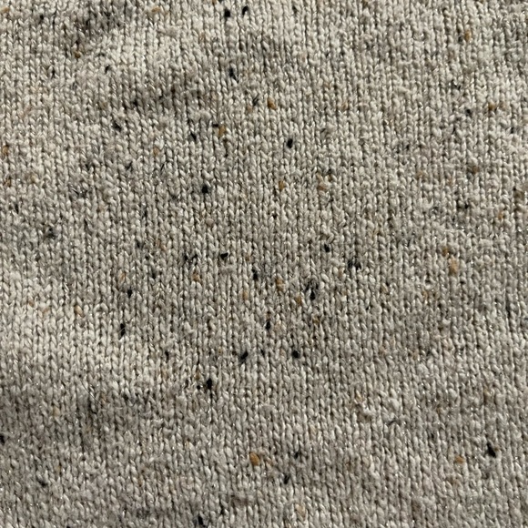 Cozy neutral Cowl-neck Sweater - Picture 3 of 5